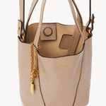 Chloé Chloé - Small Chloé Spin tote bag in grained leather
