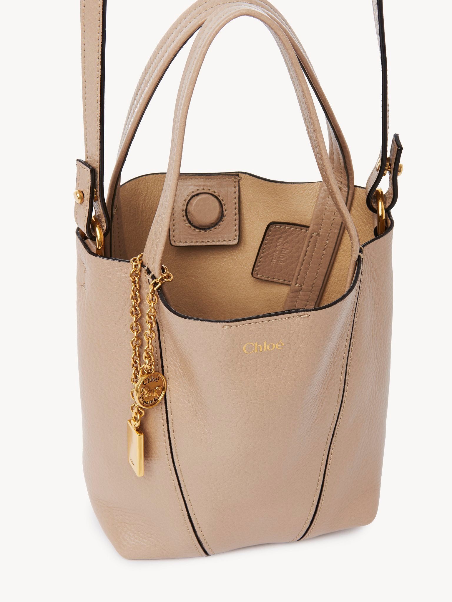 Chloé Chloé - Small Chloé Spin tote bag in grained leather
