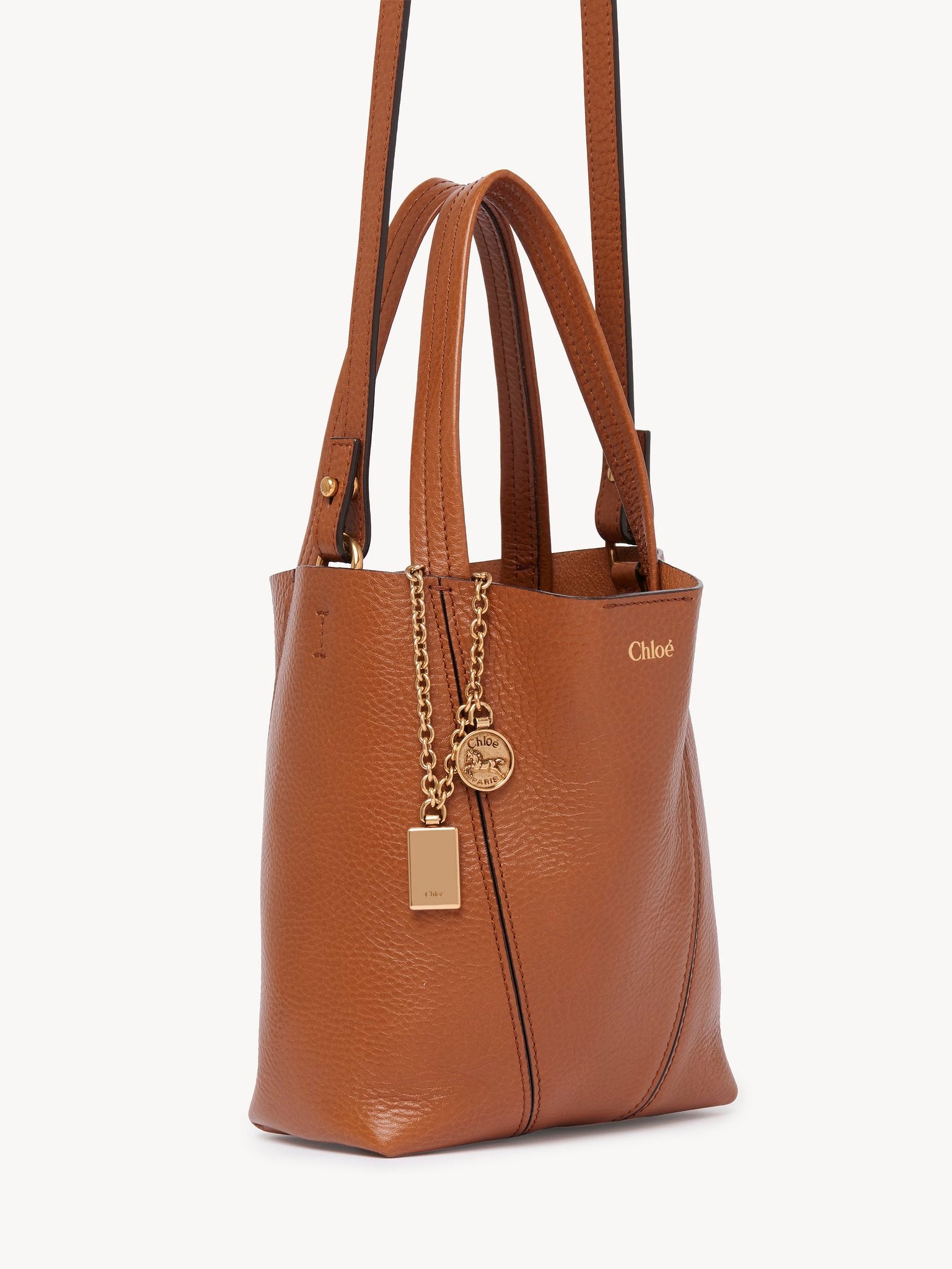 Chloé Chloé - Small Chloé Spin tote bag in grained leather