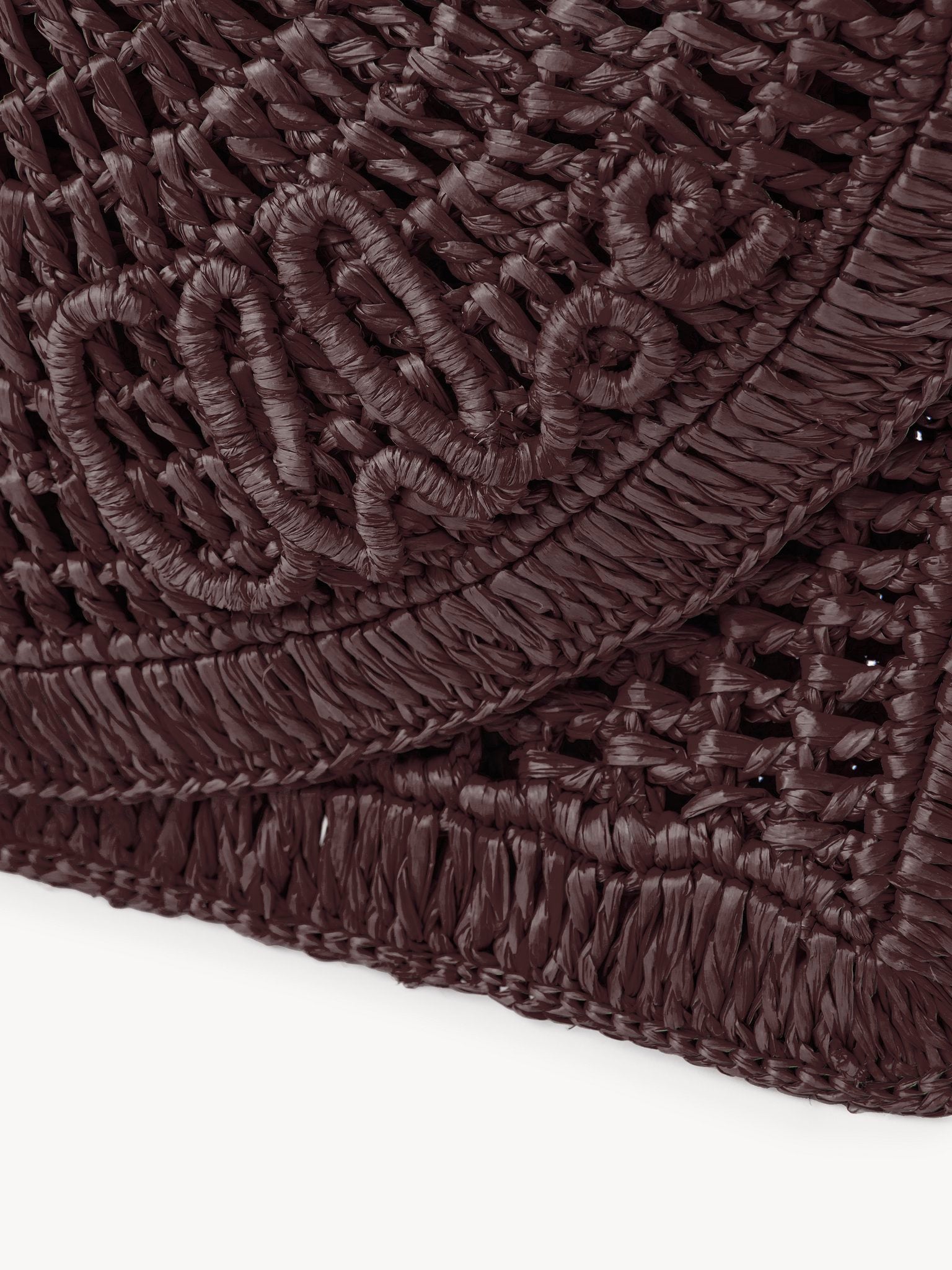 Chloé Chloé - Summer Banana flat pouch with strap in raffia