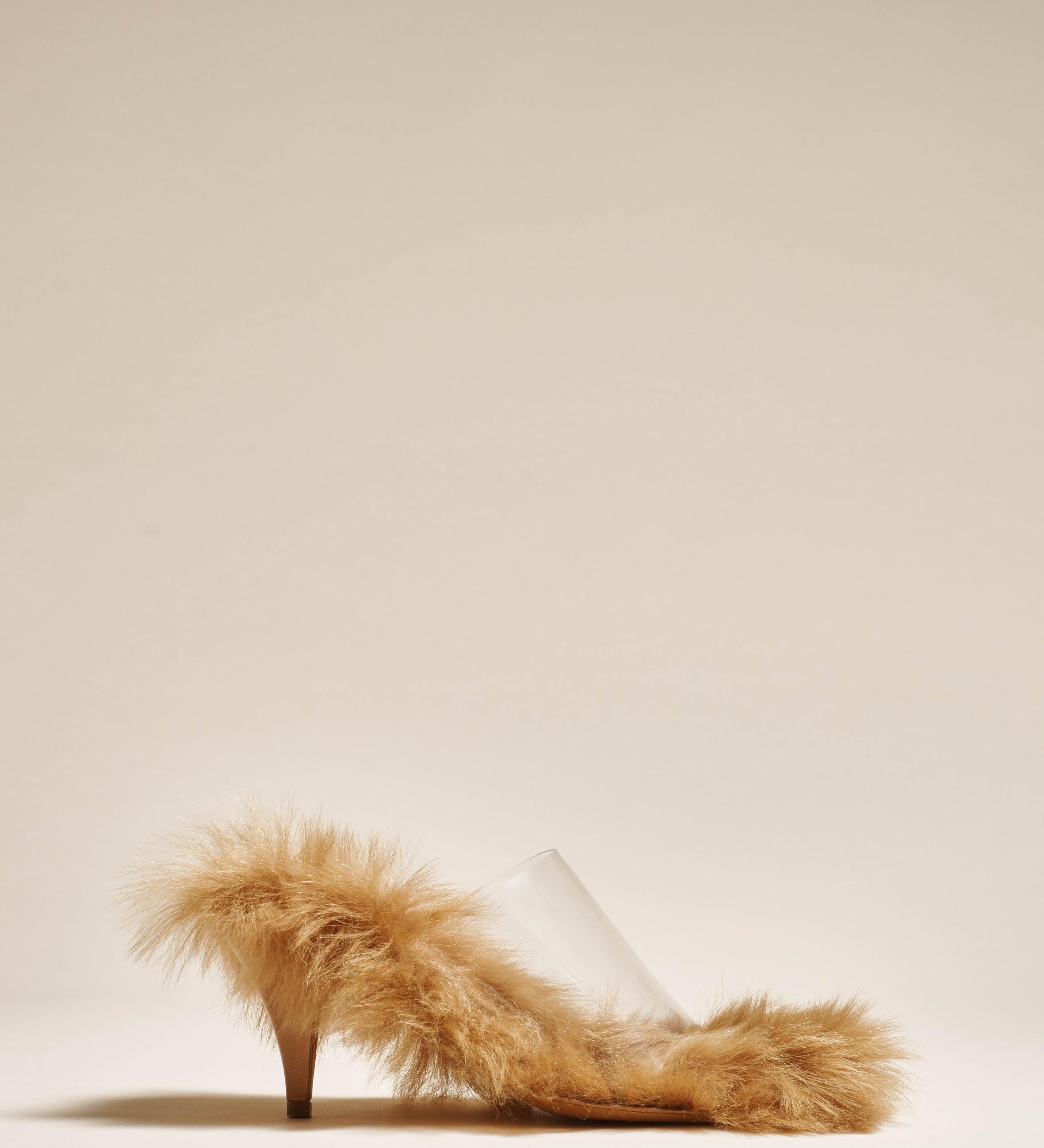 MARION SANDAL in NOUGAT - The Iconic Issue
