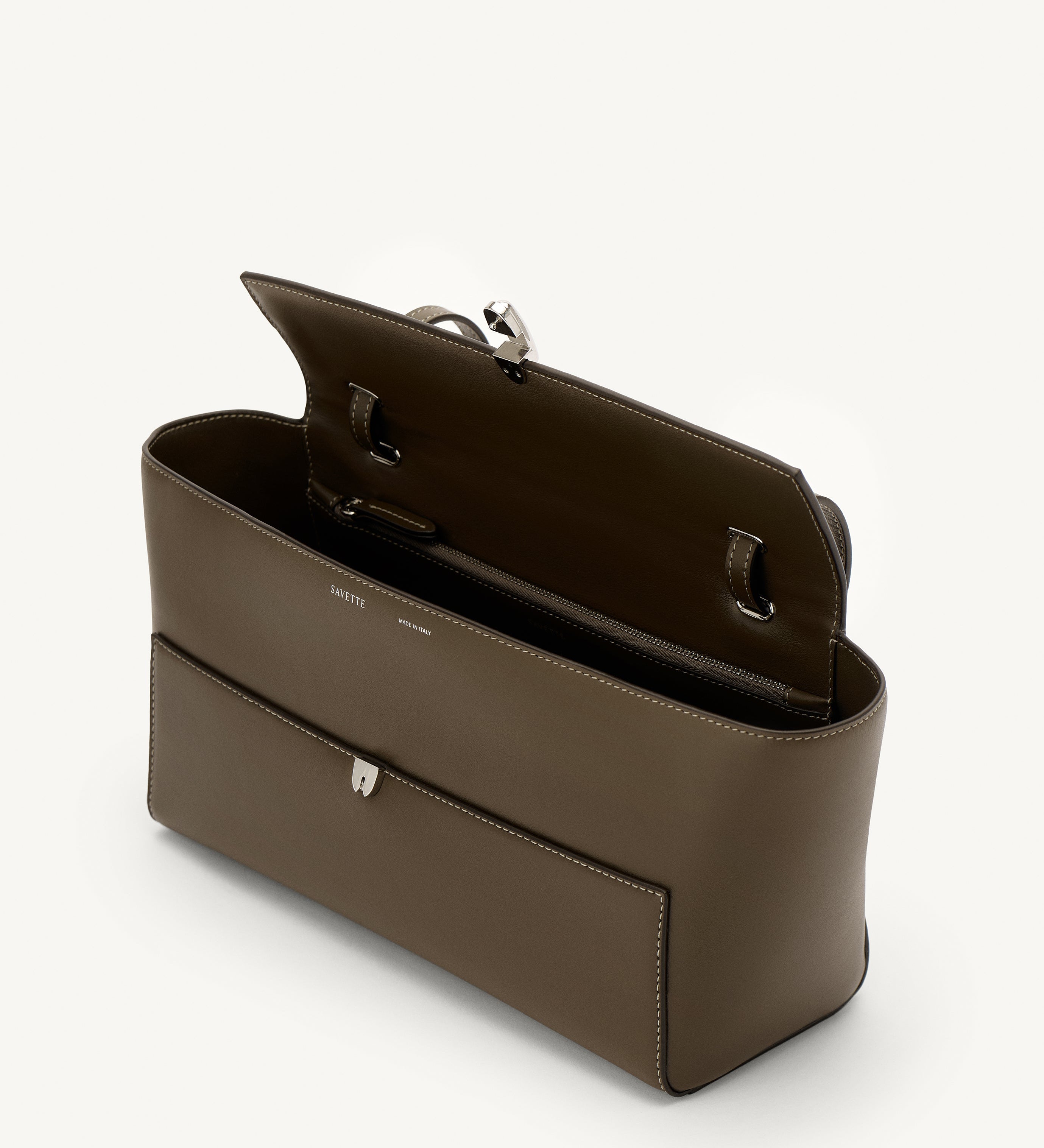 SAVETTE - Trapeze Shoulder Bag in Mink Leather