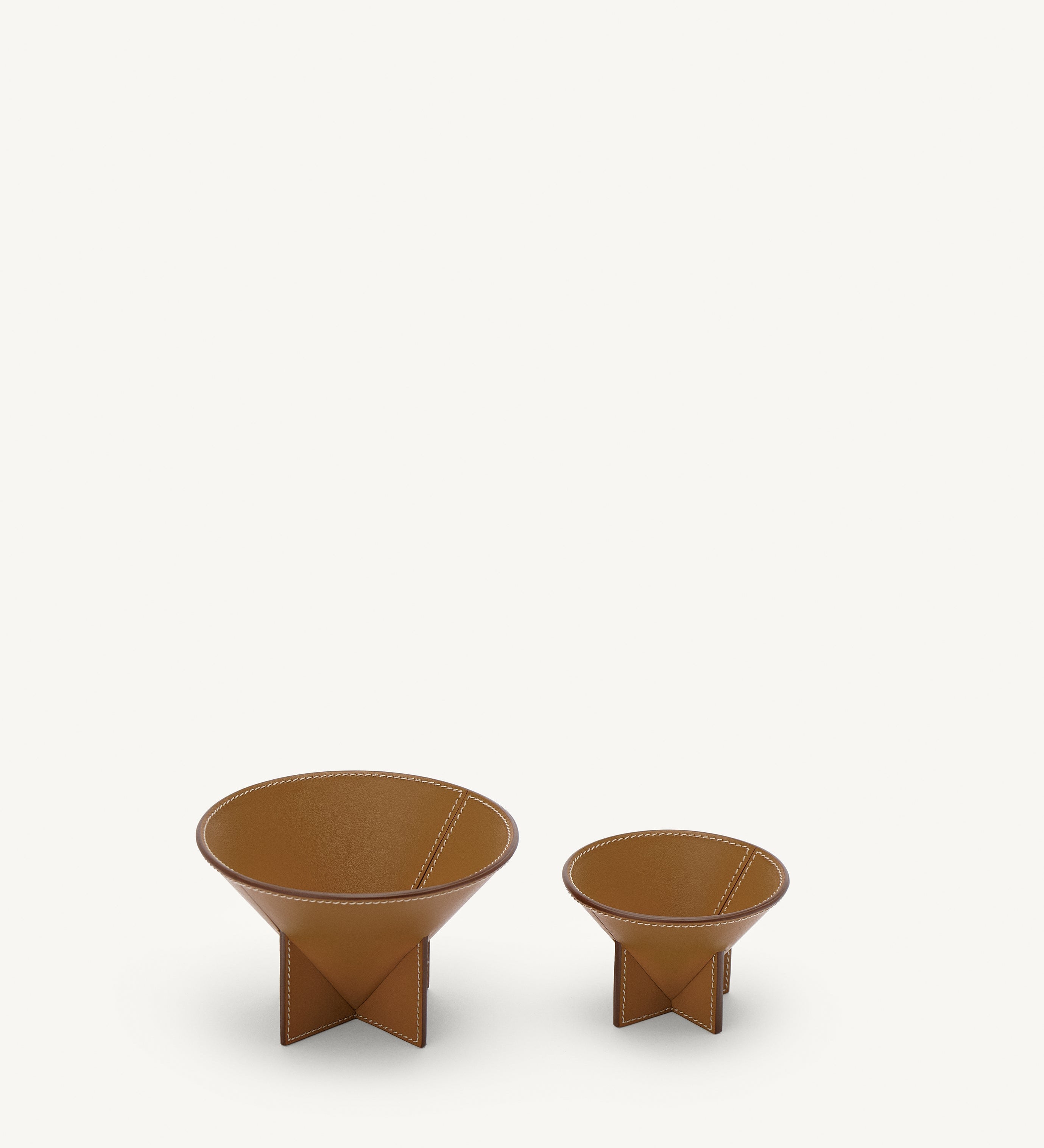 SAVETTE - Medium Leather Dish in Saddle