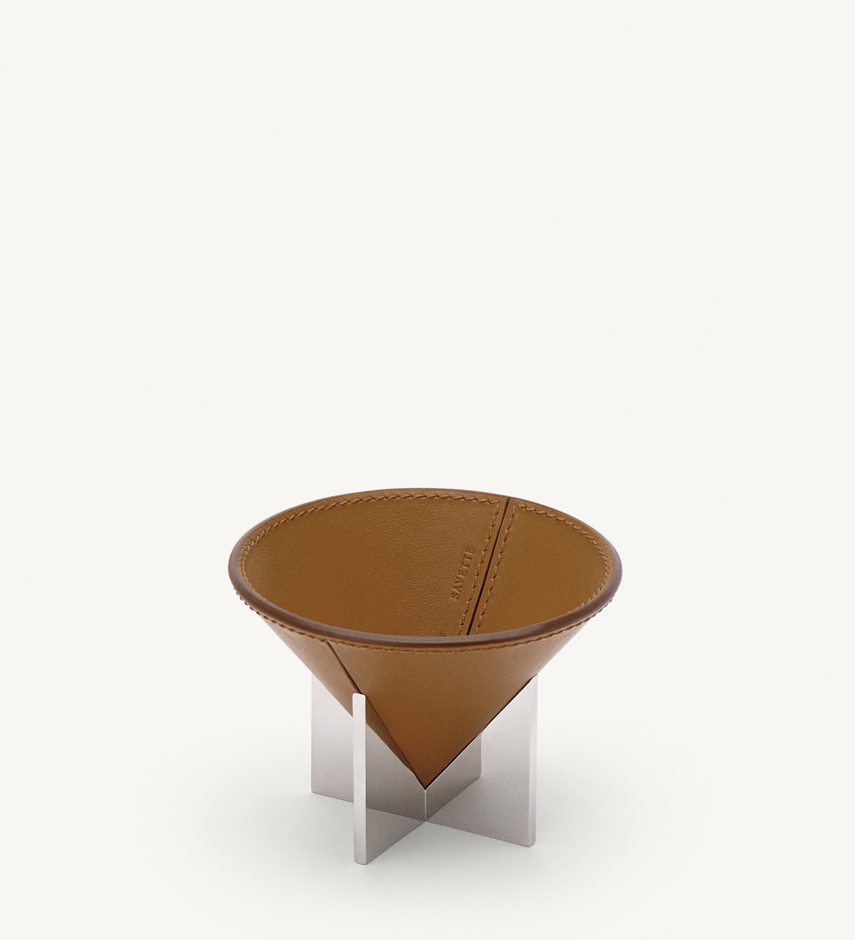 SAVETTE - Small Leather Dish with Metal Feet in Saddle