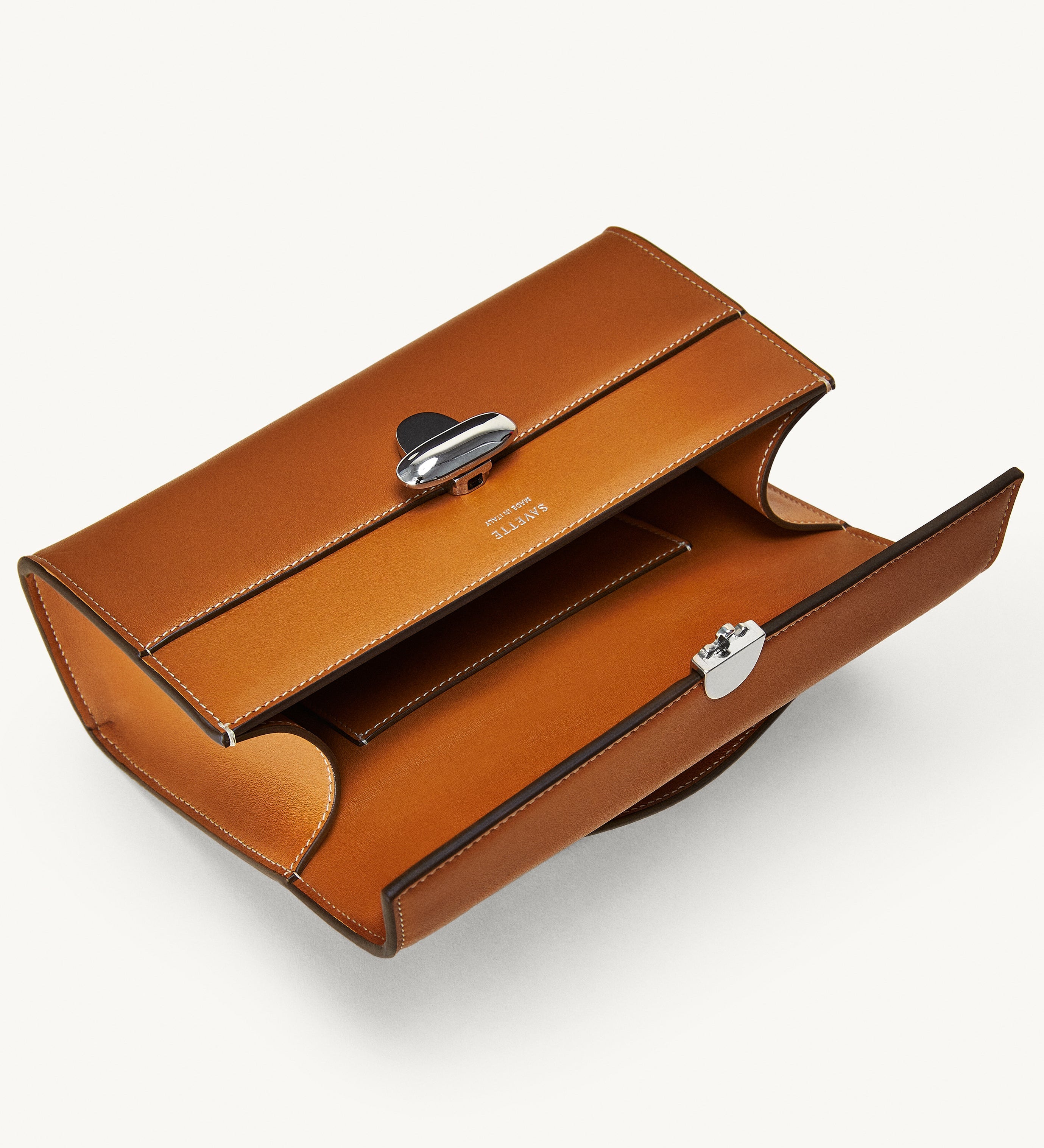 SAVETTE - Symmetry Pochette in Saddle Leather