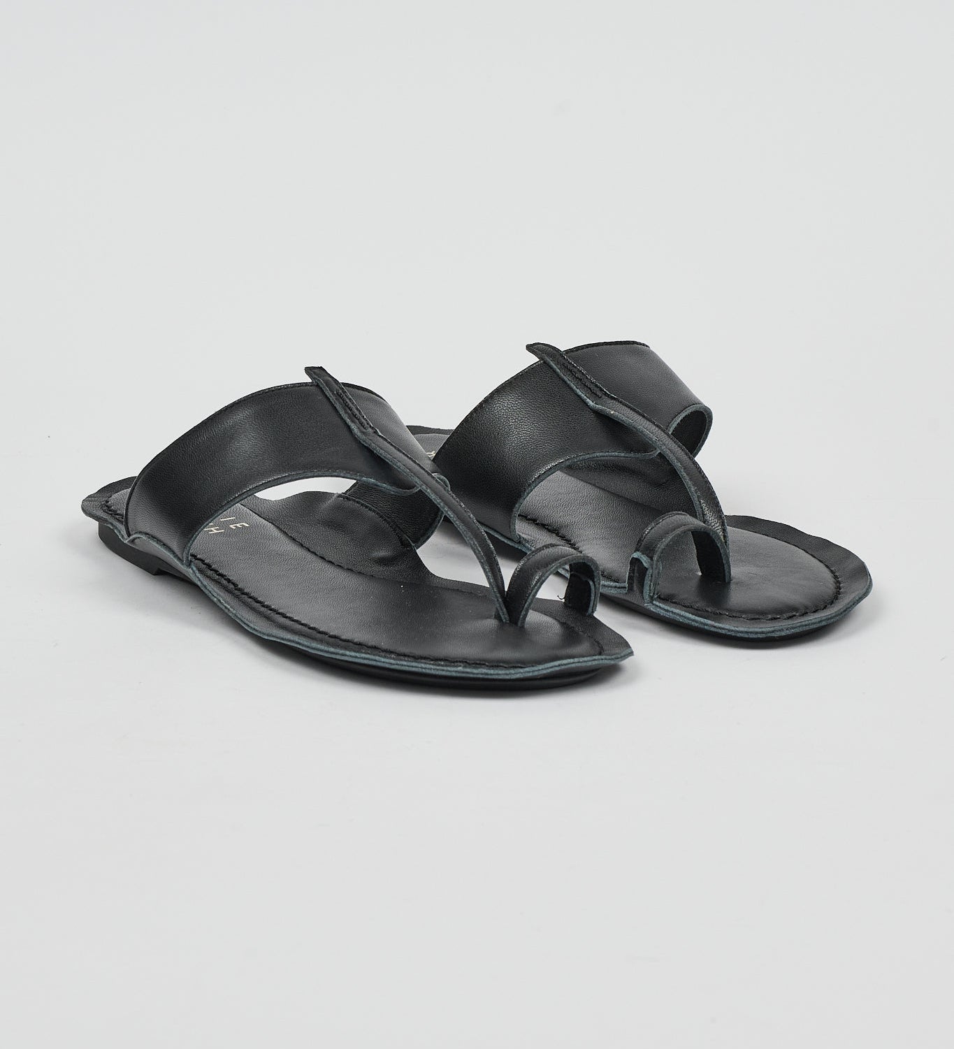 Jamie Haller - The Toe Thong in Black