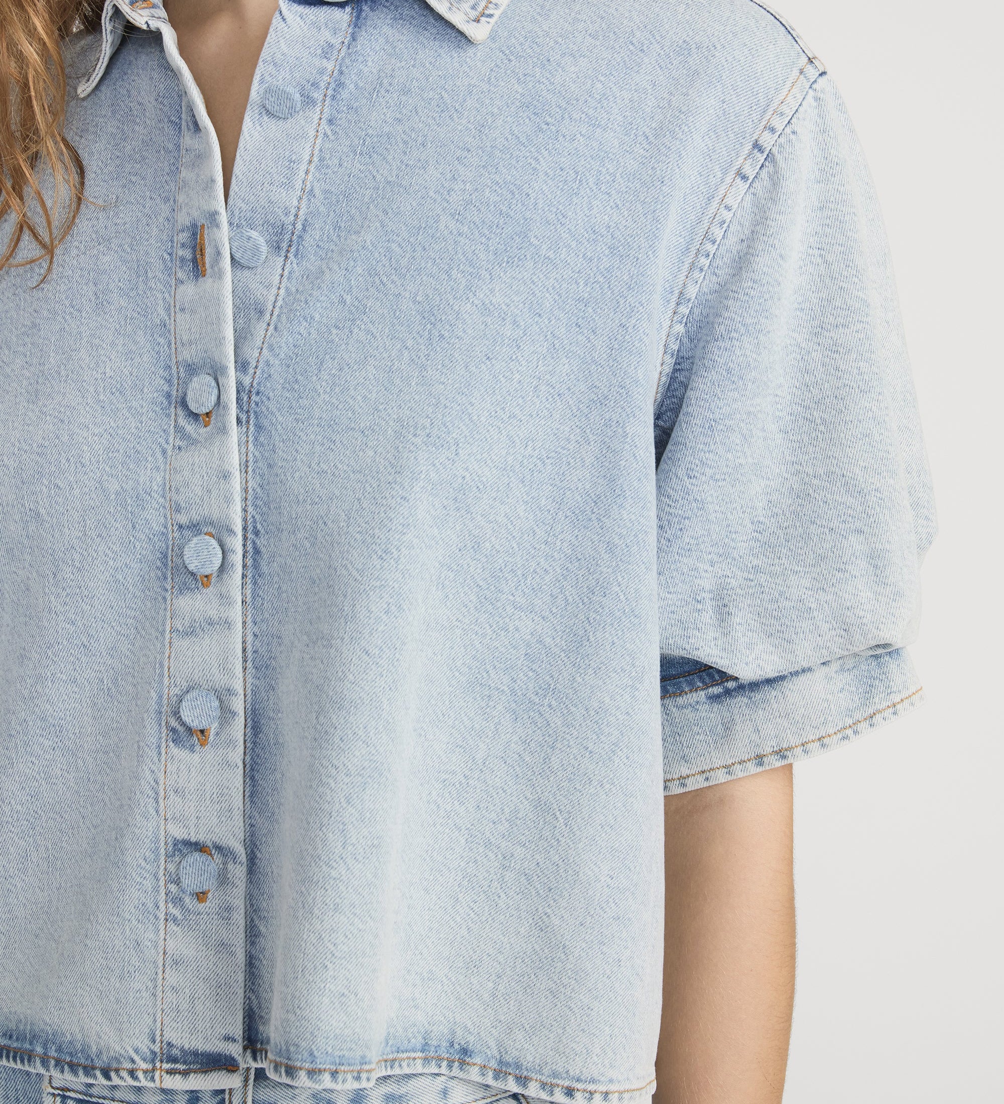 FRAME - The Billow Sleeve Shirt