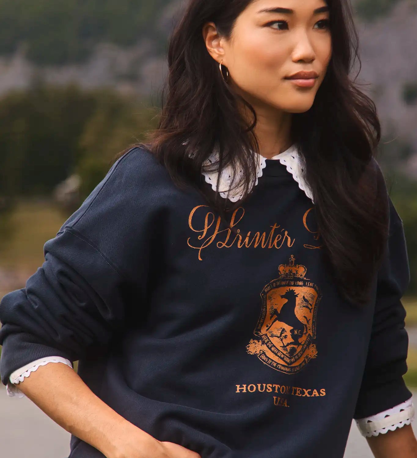 Hunter Bell - Heritage Sweatshirt