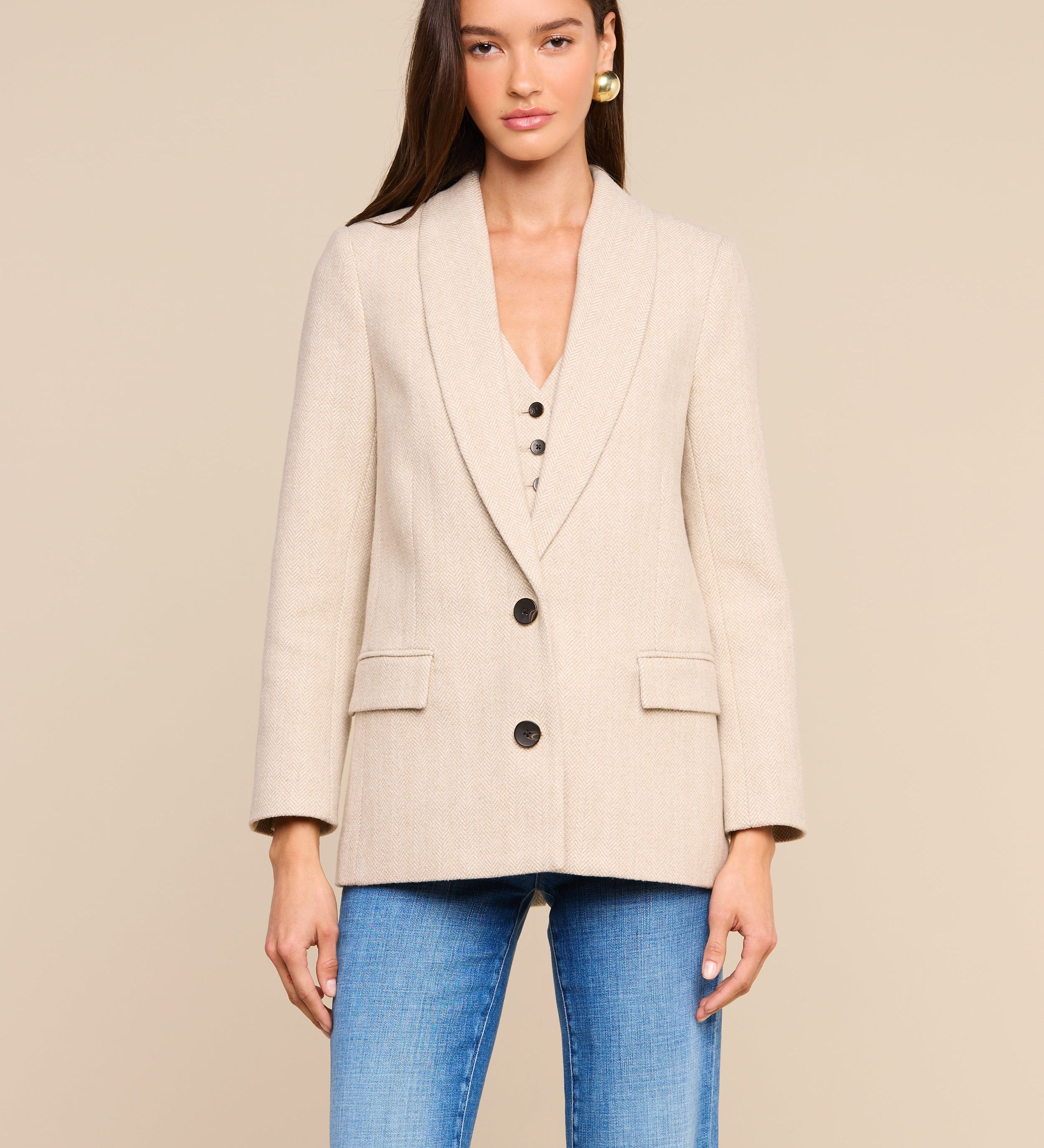 L'AGENCE - Amelie Blazer