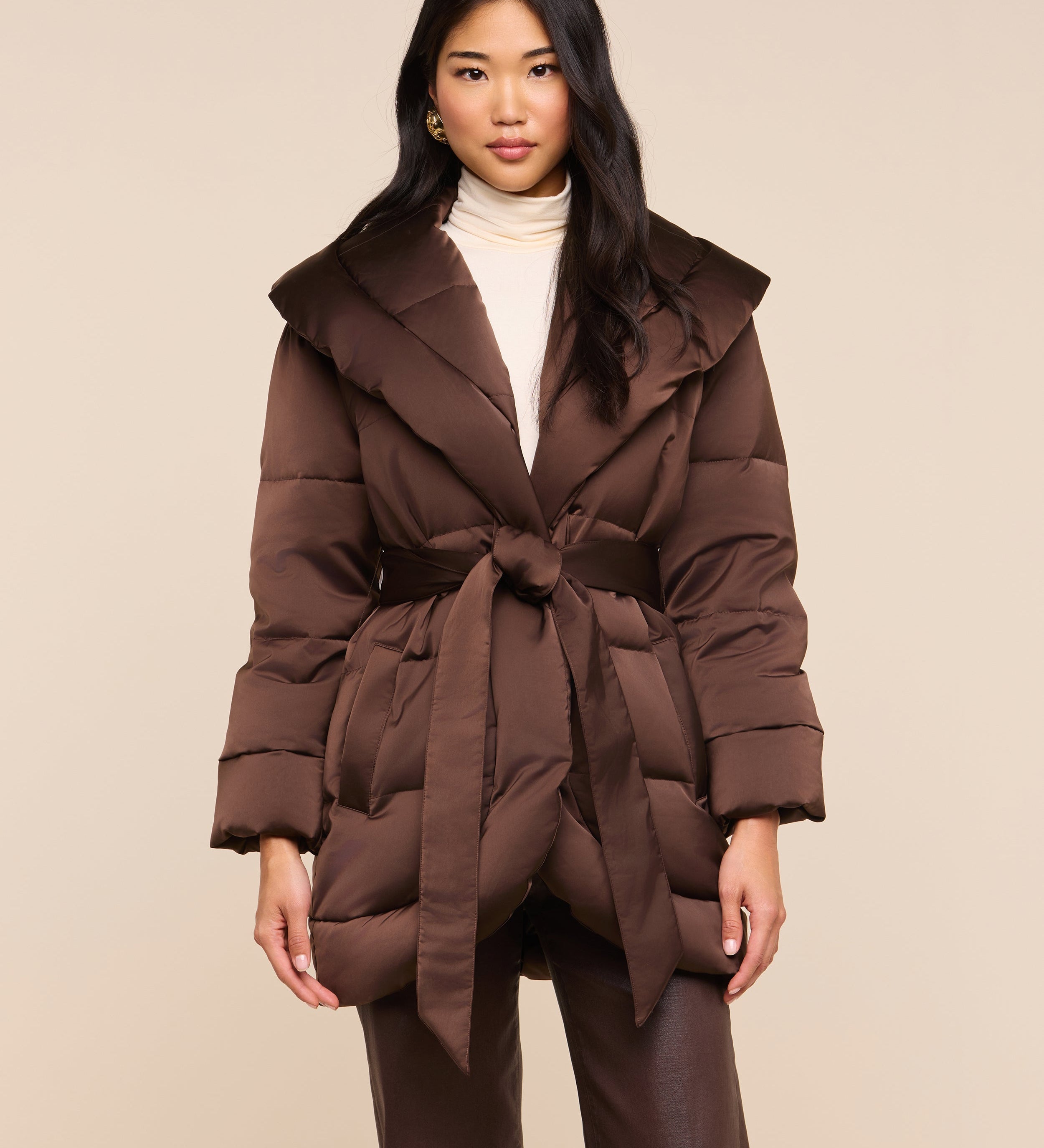 L'AGENCE - Glacier Shawl Puffer Jacket
