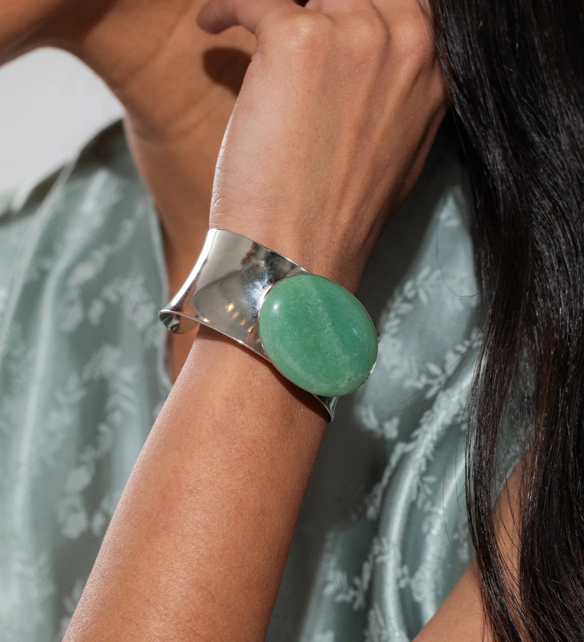Jennifer Behr - Johanna Cuff