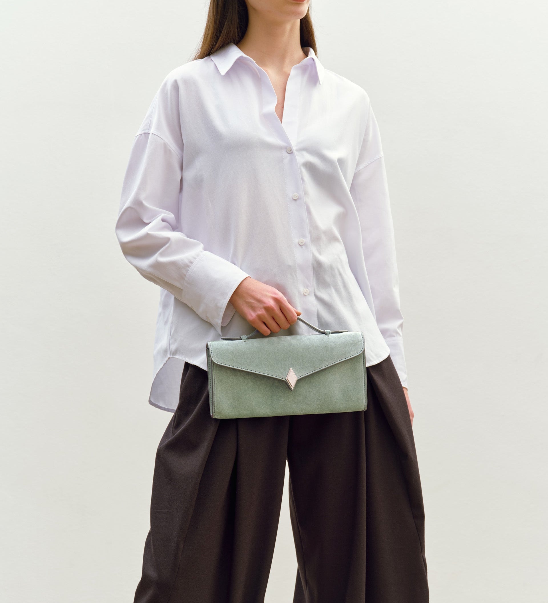 Metier - Edge Clutch Suede Terra