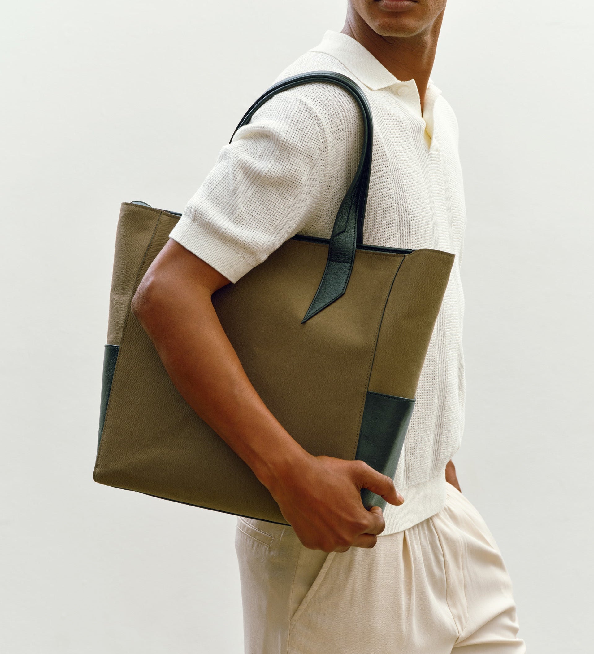 Metier - Passerby North - South Military Twill with Elvis Black