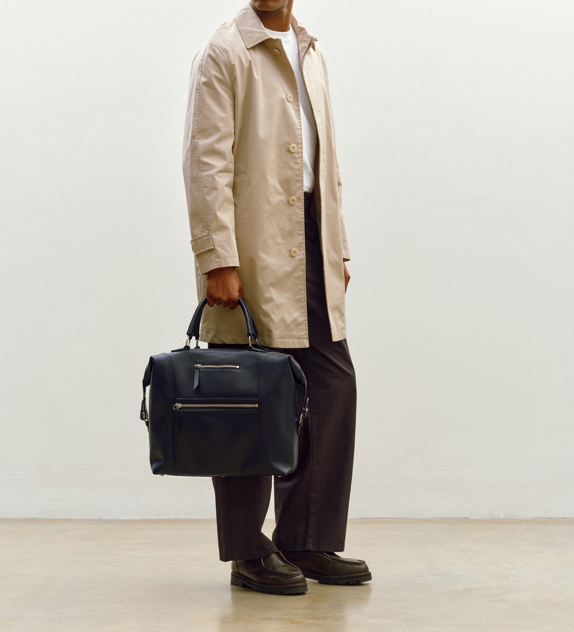 Metier - Vagabond All Day Atelier Calfskin Black