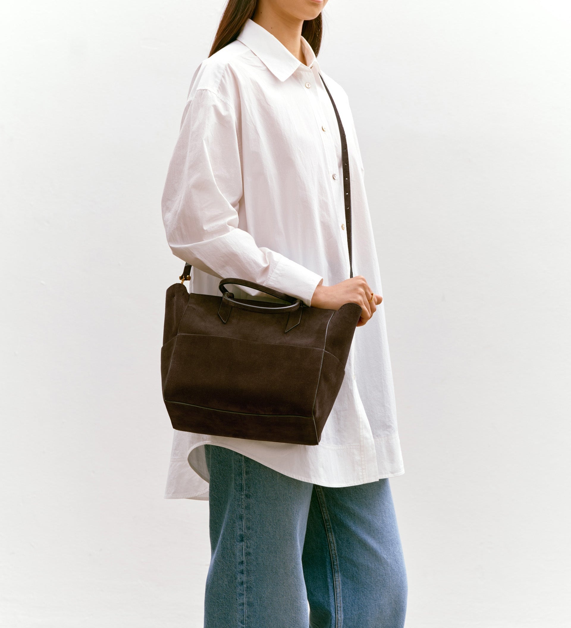 Metier - Incognito Crossbody Suede Chocolate