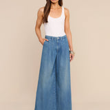 L'AGENCE - Jayani Pleated Wide - Leg Jean