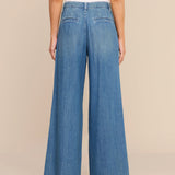 L'AGENCE - Jayani Pleated Wide - Leg Jean