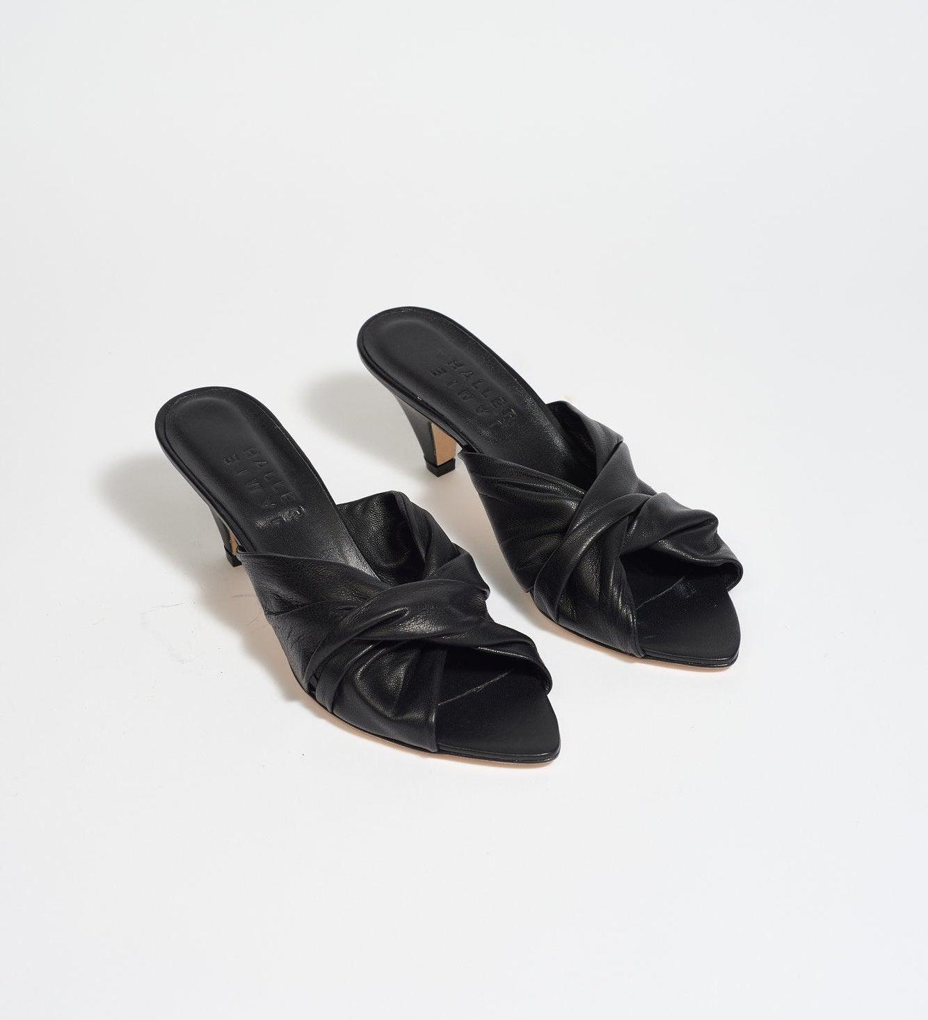 Jamie Haller - The Knot Heel in Black