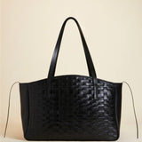 MANU ATELIER - XL du Jour Handwoven Black Soft