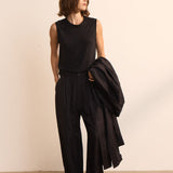 Jamie Haller - The Muscle Tee Linen in Black