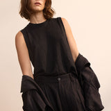 Jamie Haller - The Muscle Tee Linen in Black