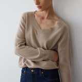 Jamie Haller - The V Fave Cashmere Sweater in Oatmeal