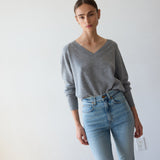Jamie Haller - The V Fave Cashmere Sweater in Light Heather