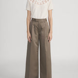 FRAME - The Timeless Chino -- Soft Taupe
