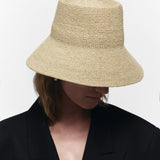 Janessa Leoné - Felix Bucket