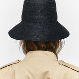 Janessa Leoné - Felix Bucket