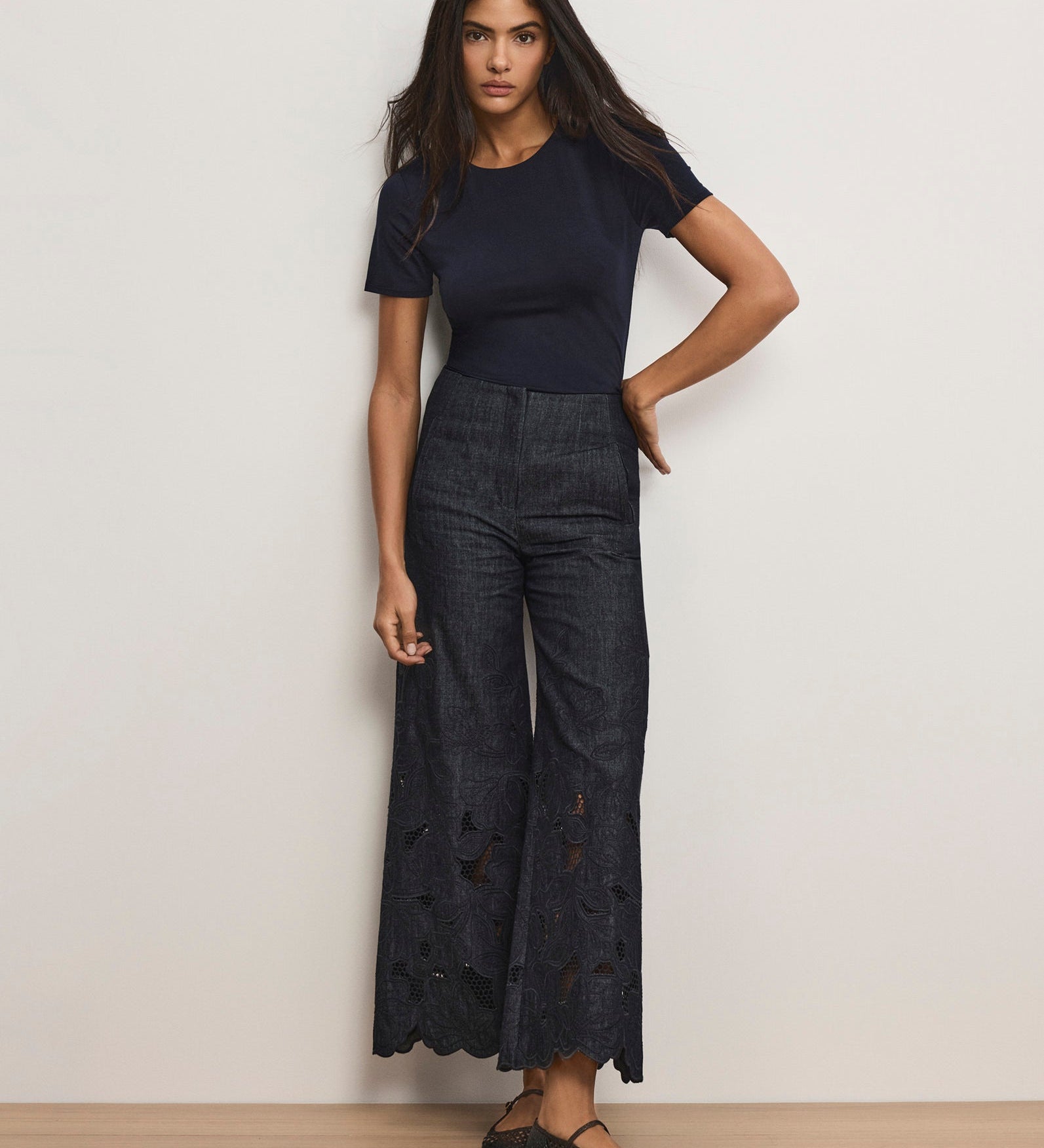 Veronica Beard - Osborne Wide - Leg Eyelet Pant