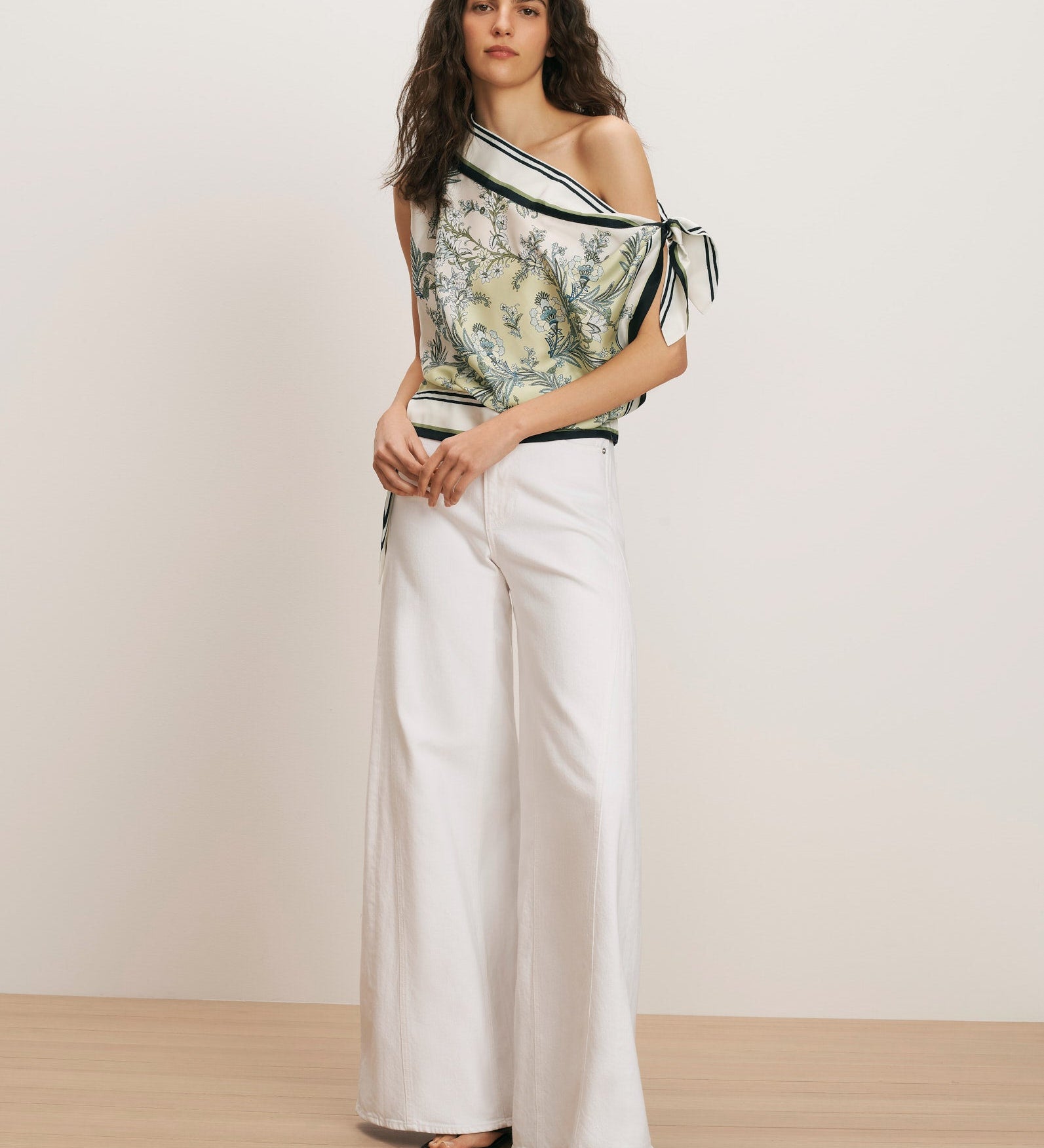 Veronica Beard - Tari One - Shoulder Blouse