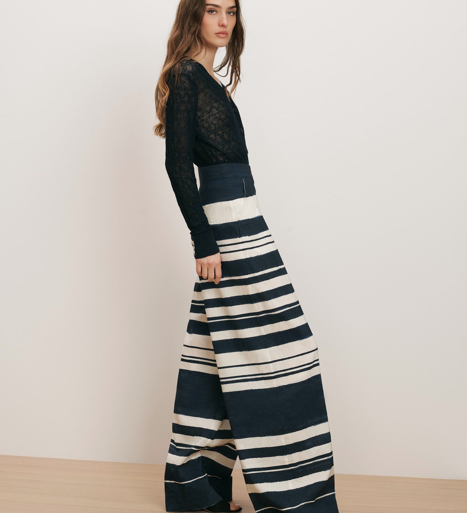 Veronica Beard - Heron Crossover Waistband Pant