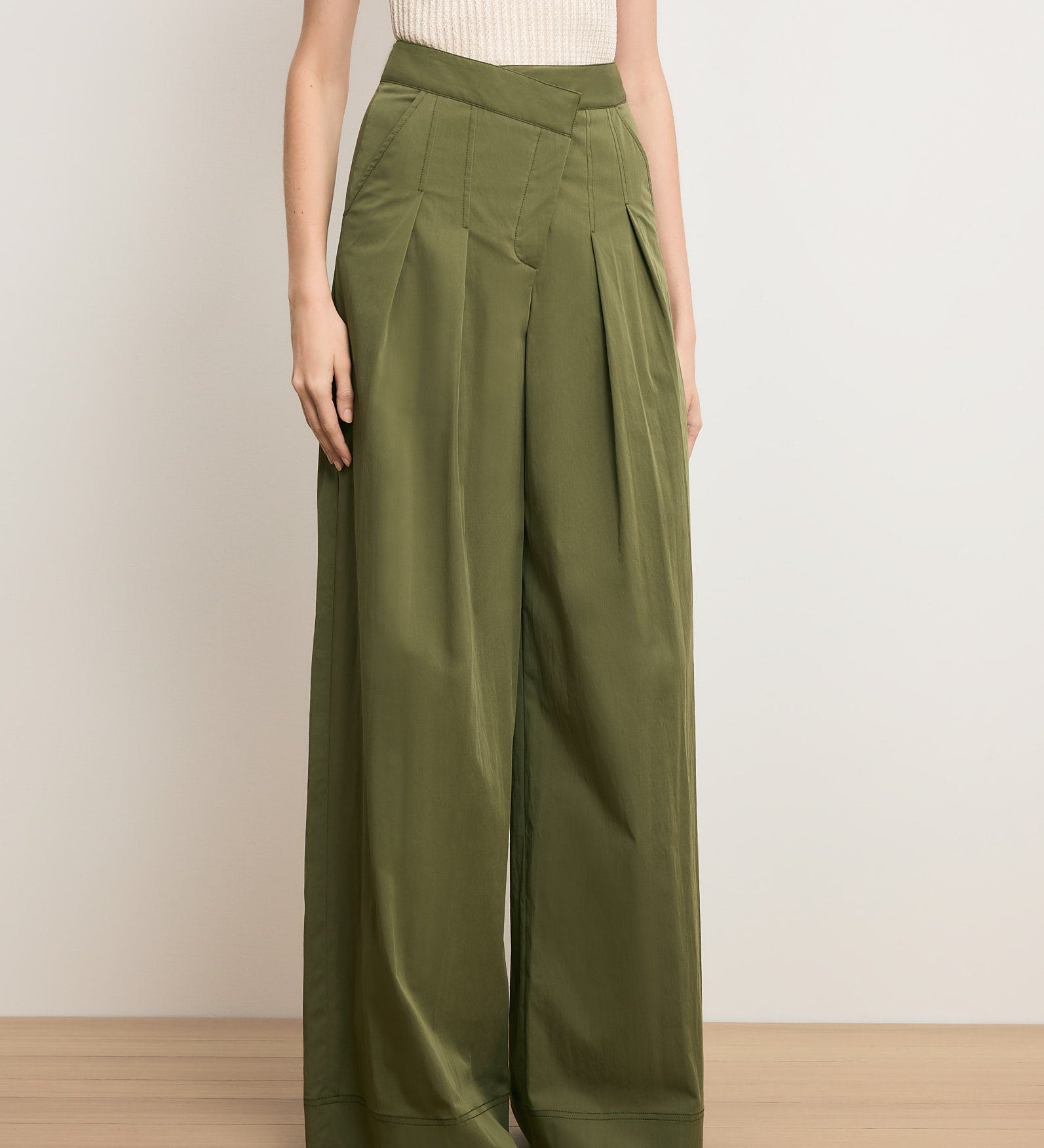 Veronica Beard - Heron Crossover Waistband Pant