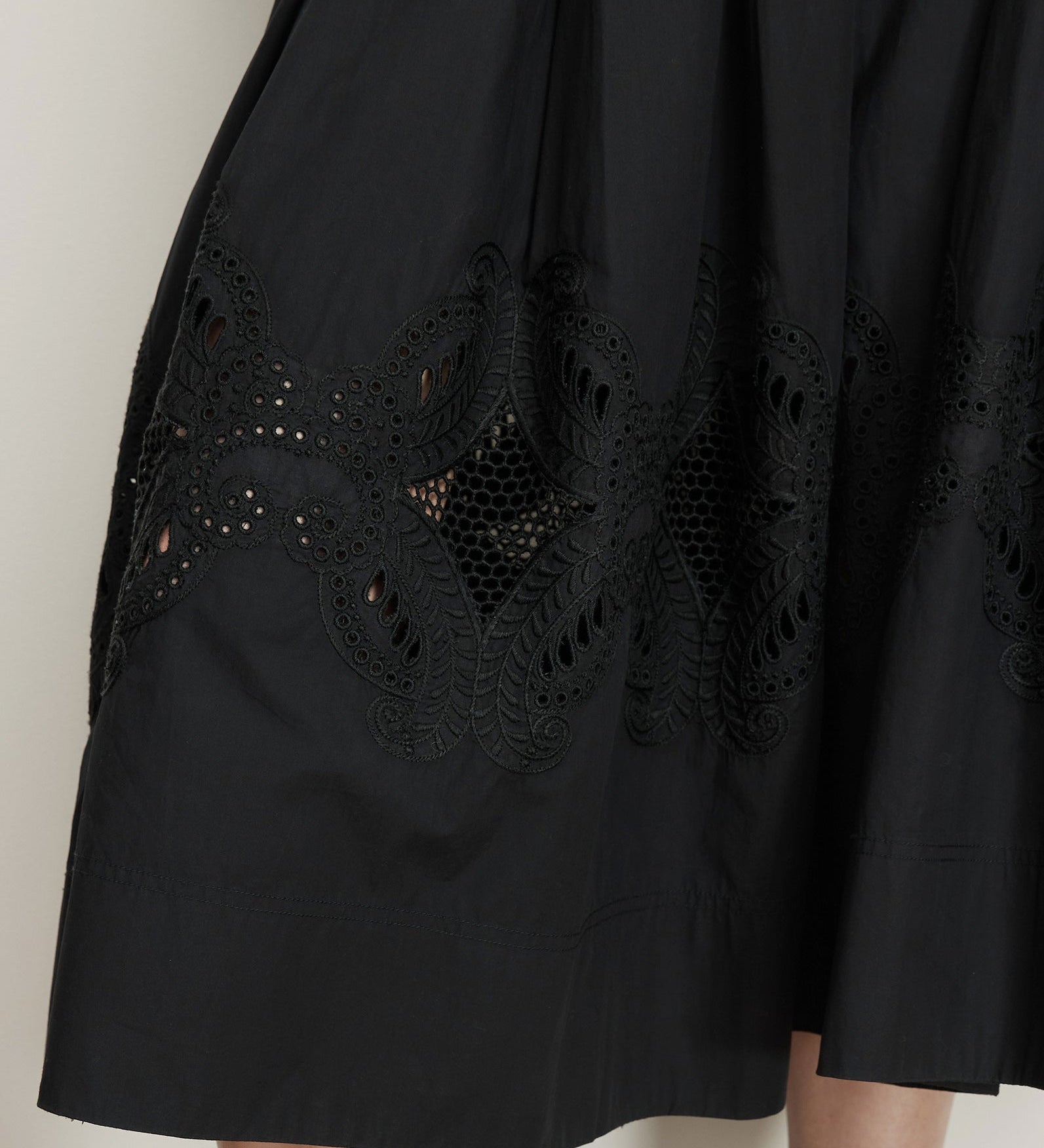 Veronica Beard - Fynnley Embroidered Midi Skirt