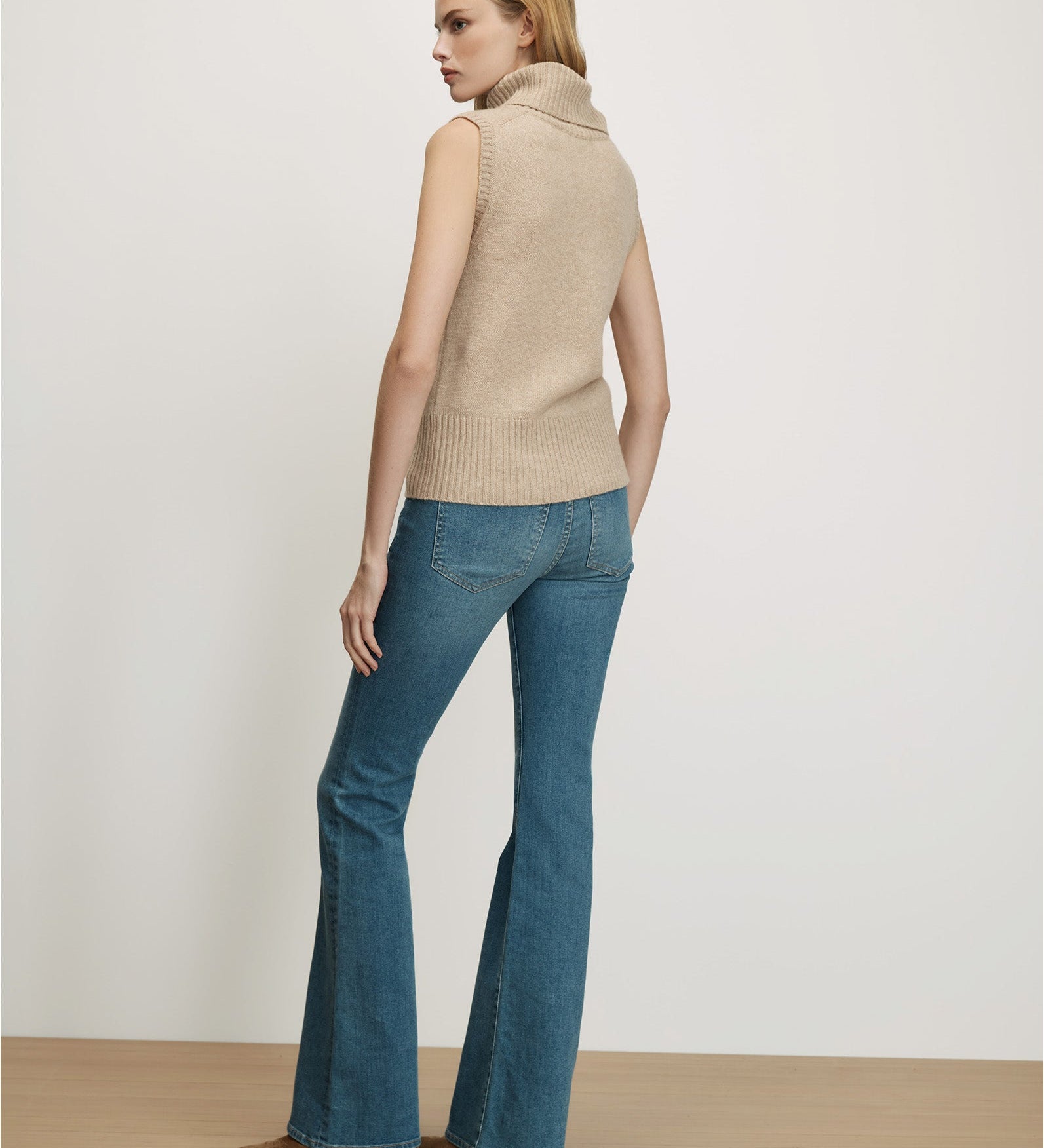 Veronica Beard - Mazzy Cashmere Sleeveless Sweater