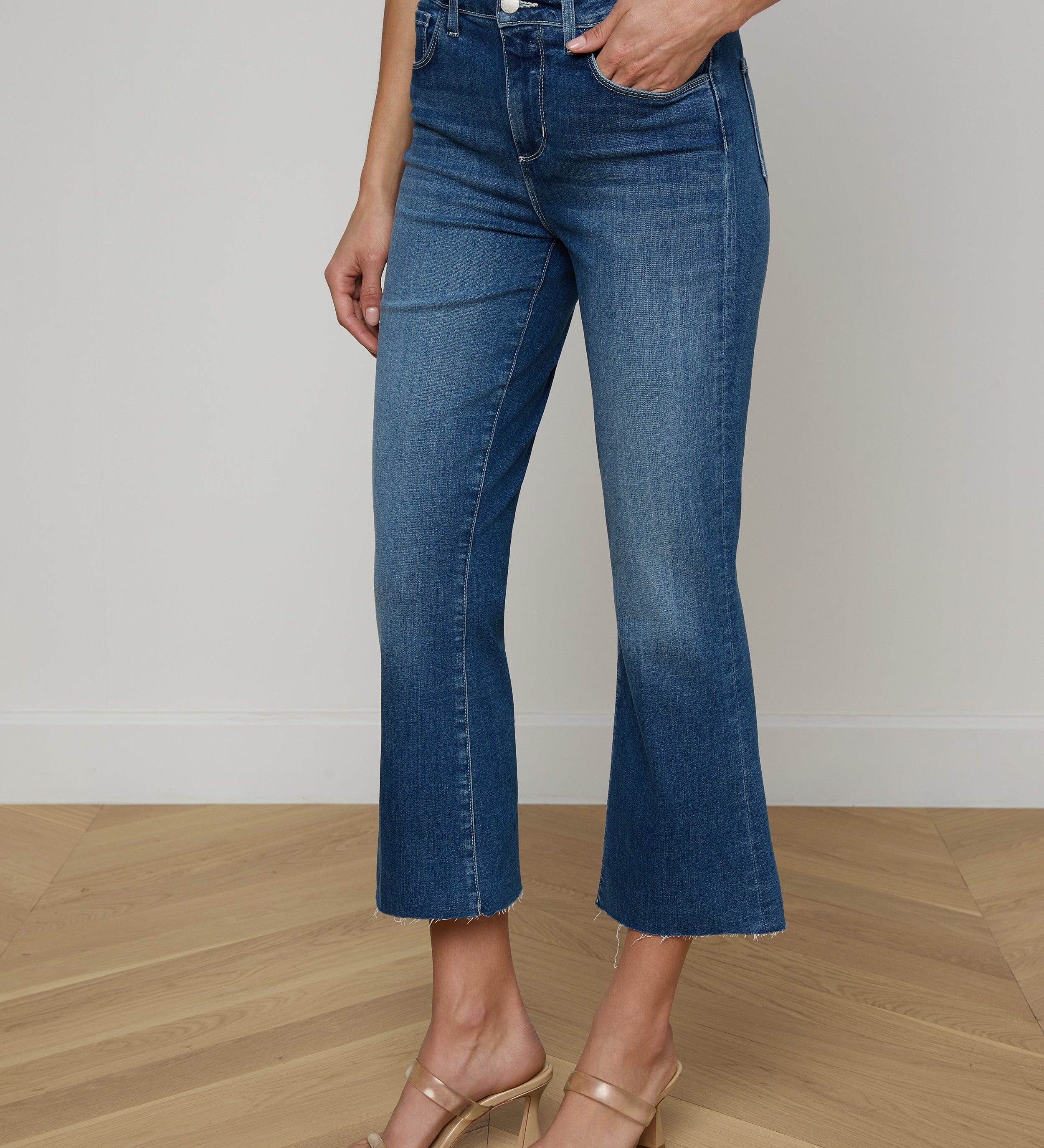 L'AGENCE - Kendra Cropped Flare Jean