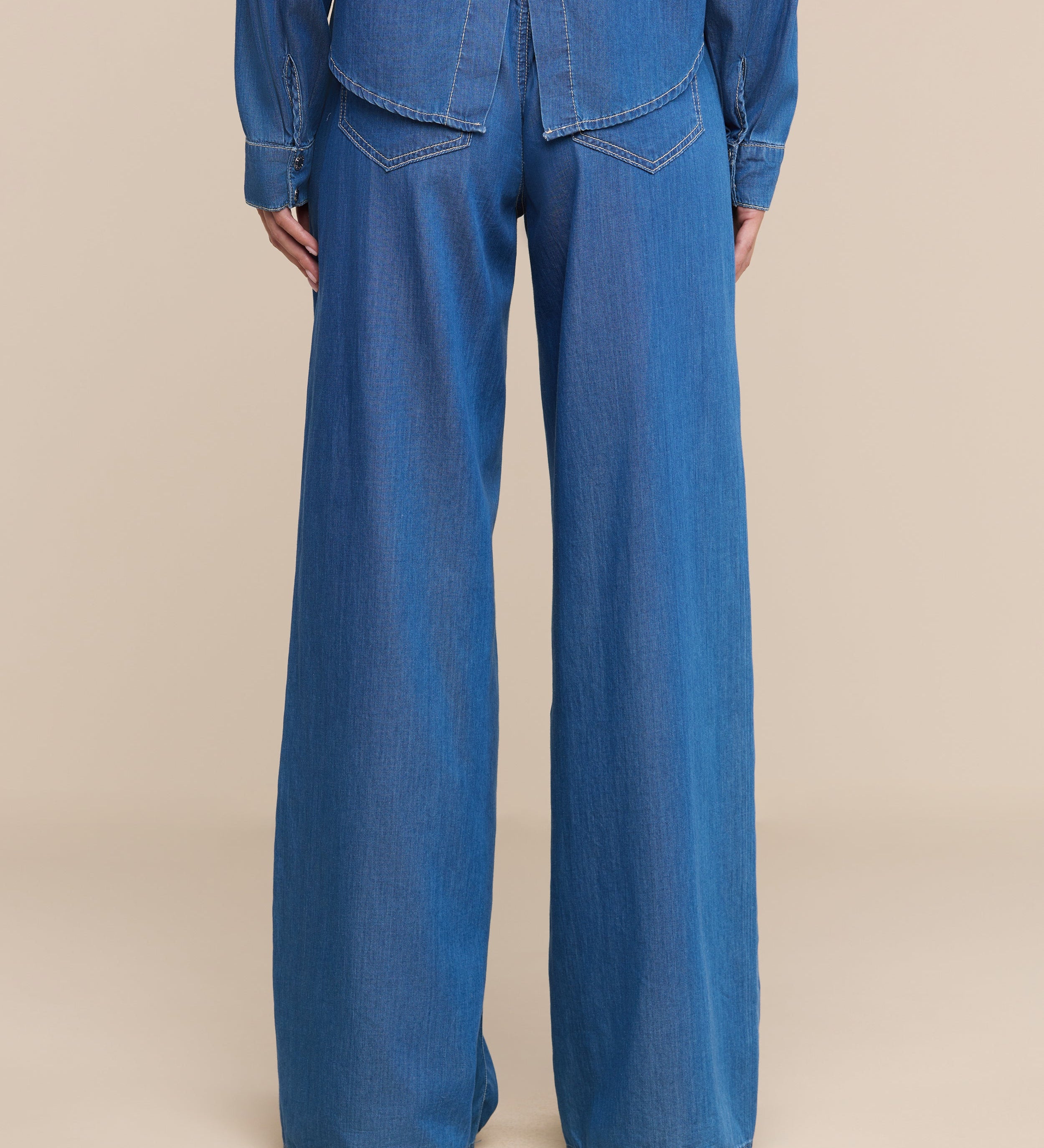 L'AGENCE - Alicent Wide - Leg Jean