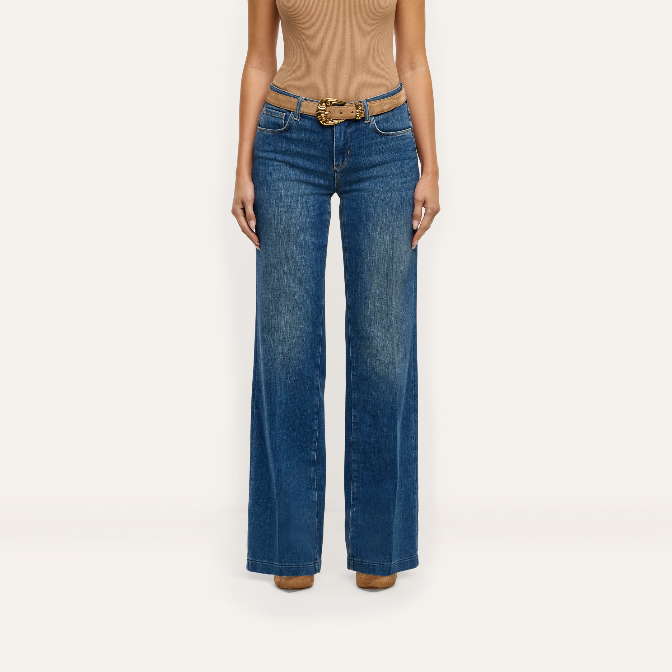 L'AGENCE - Joanne Low - Rise Wide - Leg Jean