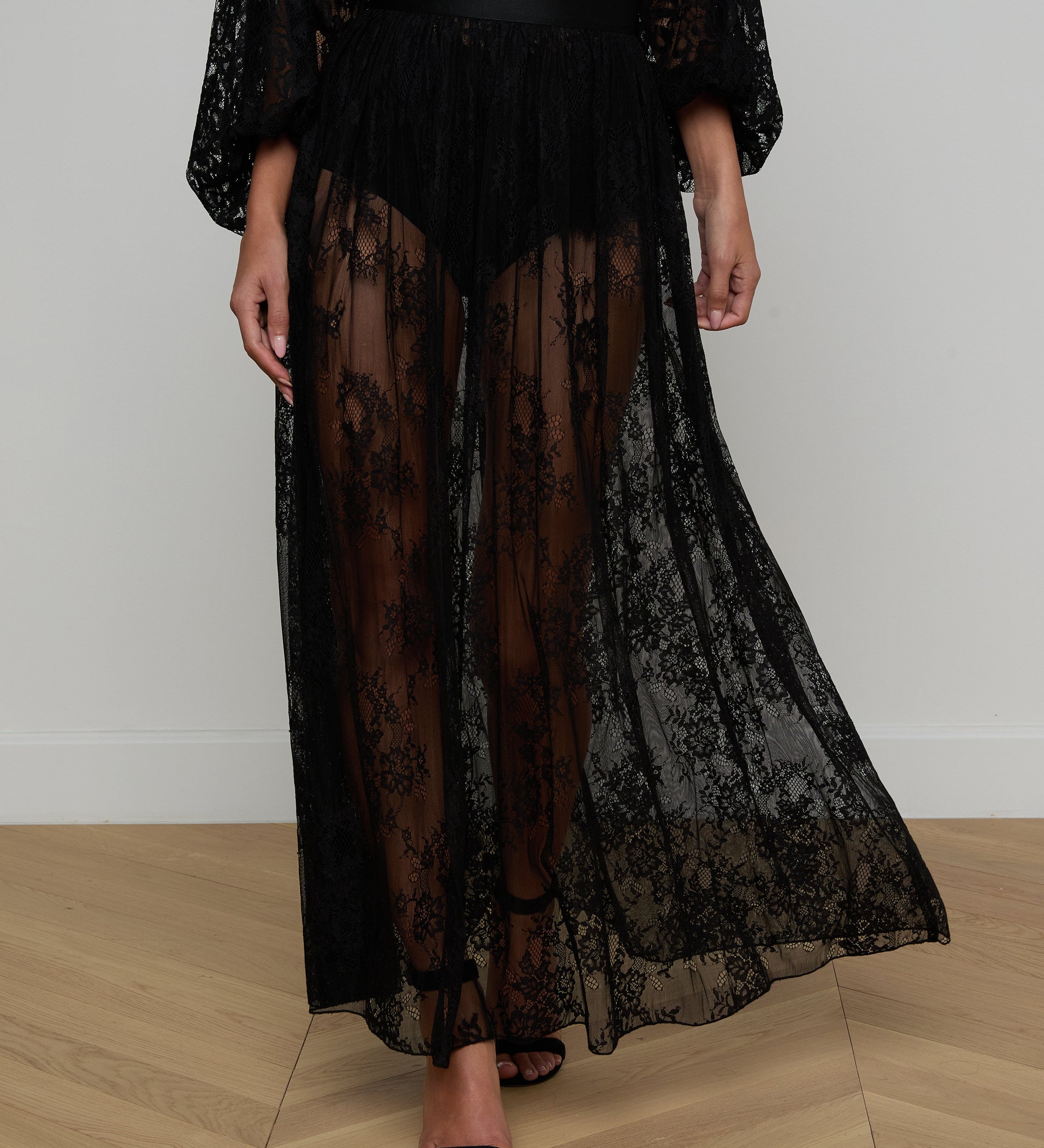 L'AGENCE - Alona Lace Maxi Skirt