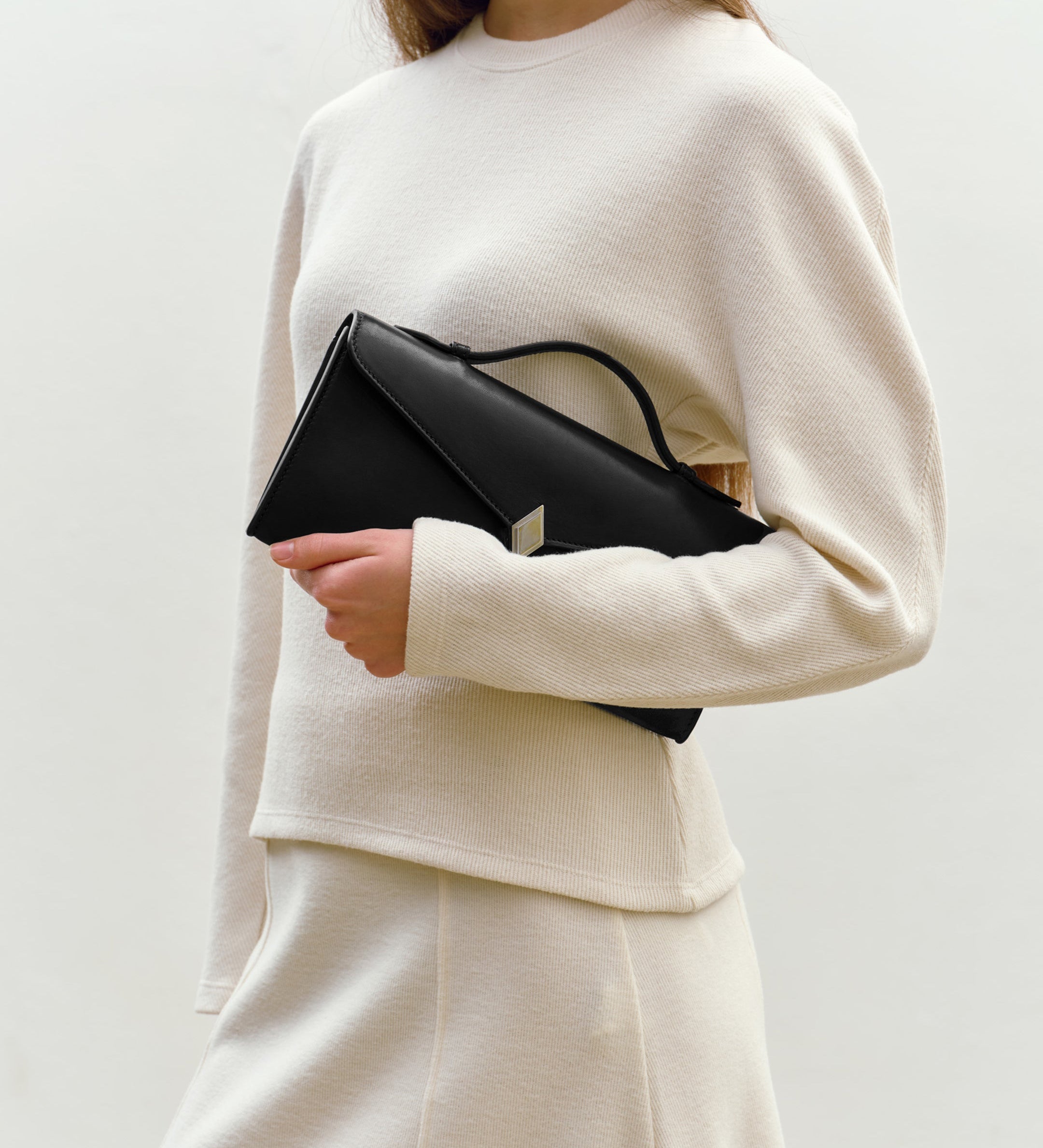 Metier - Edge Clutch Buttery Nappa Black