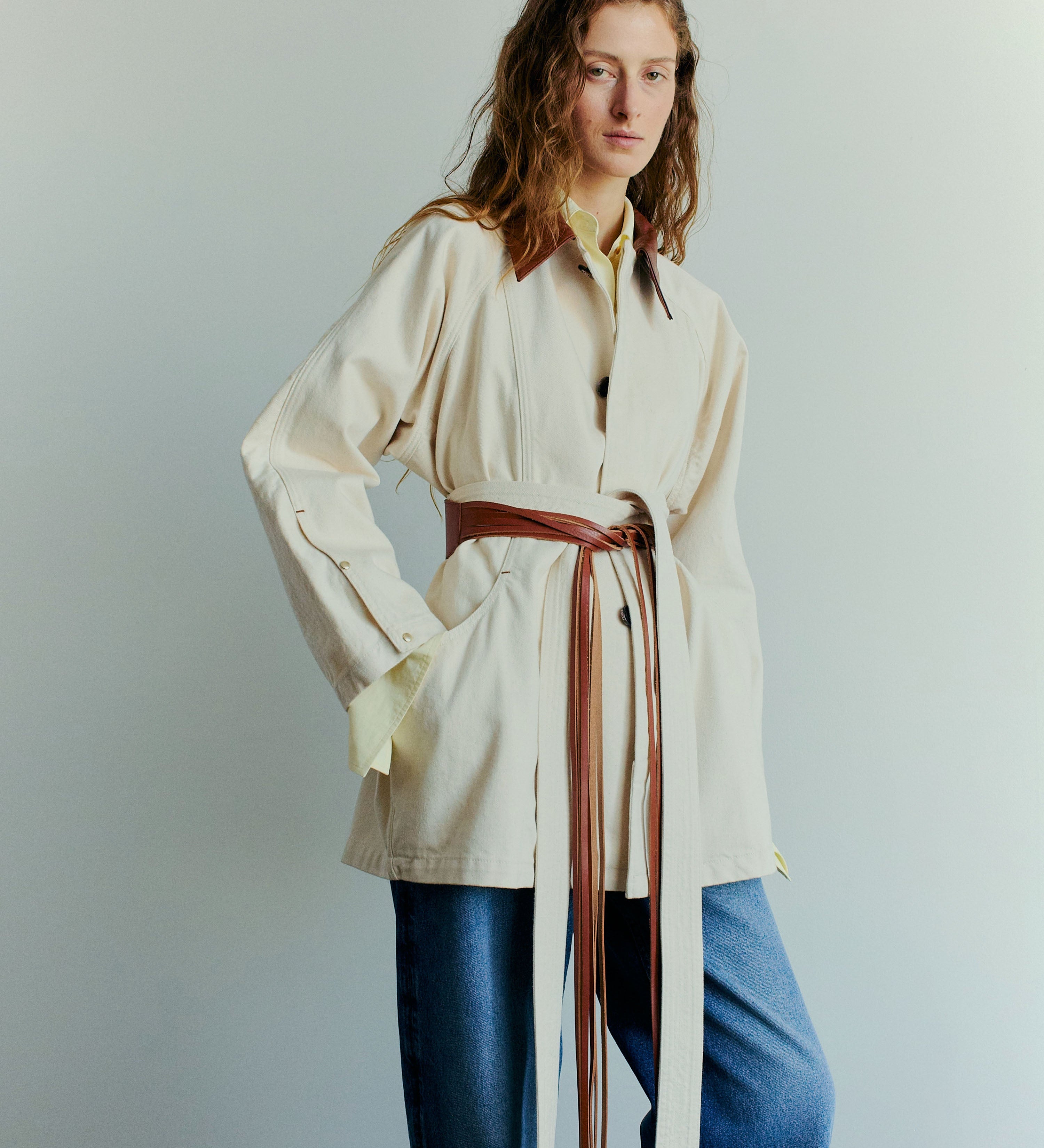 OSSOU - Sweep Jacket in Buff Wash