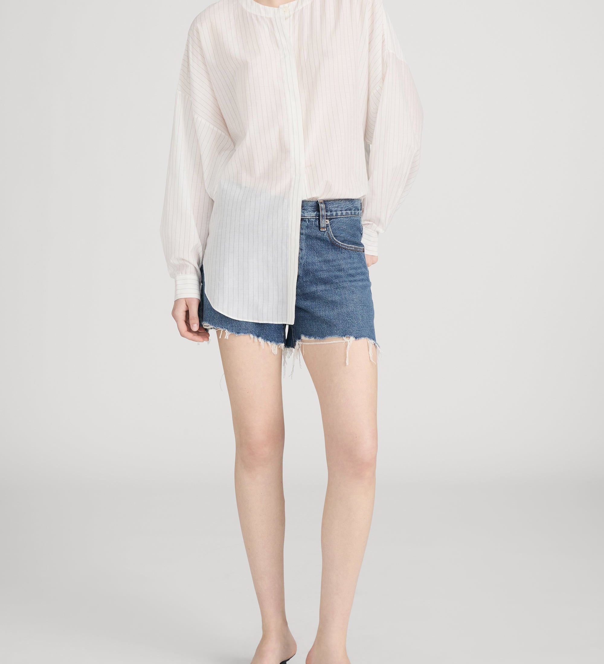 FRAME - The Long Hang Short