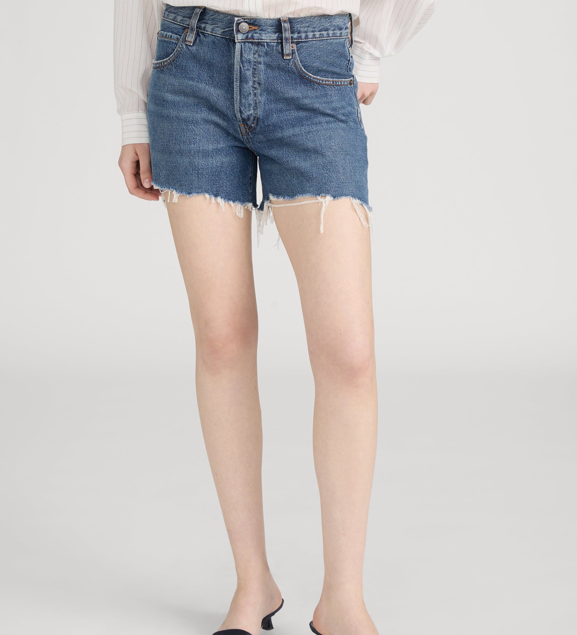 FRAME - The Long Hang Short