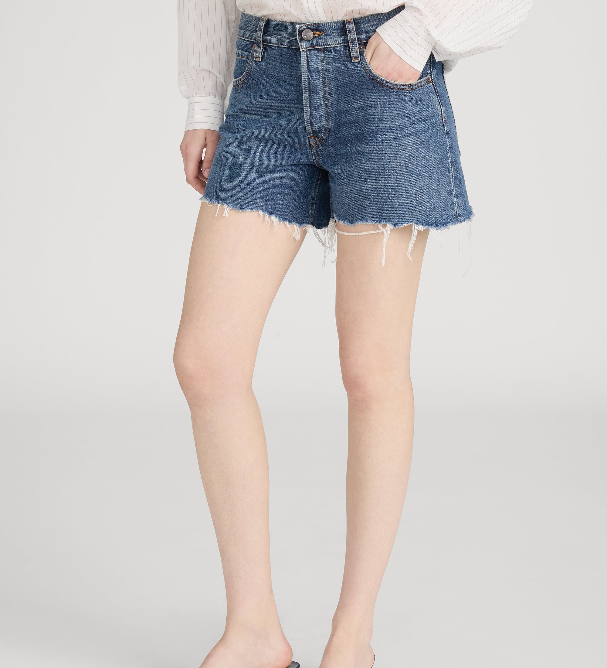 FRAME - The Long Hang Short