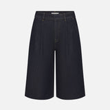 FRAME - The Tailored Short -- Rinse