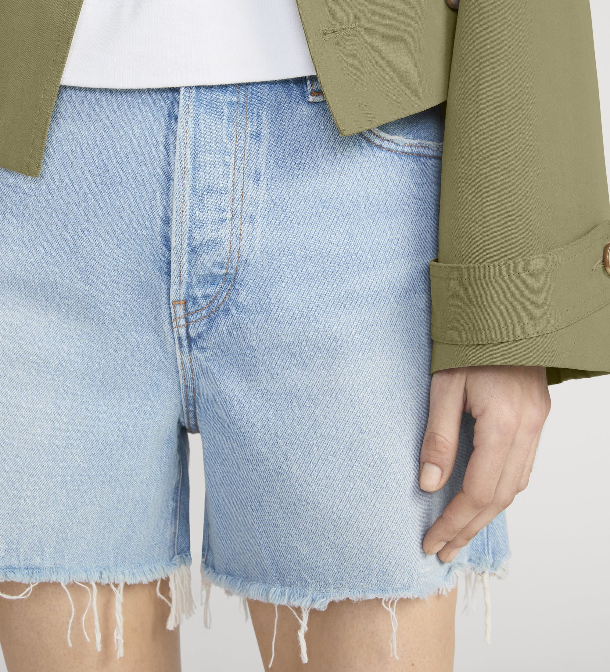 FRAME - The Everyday Short