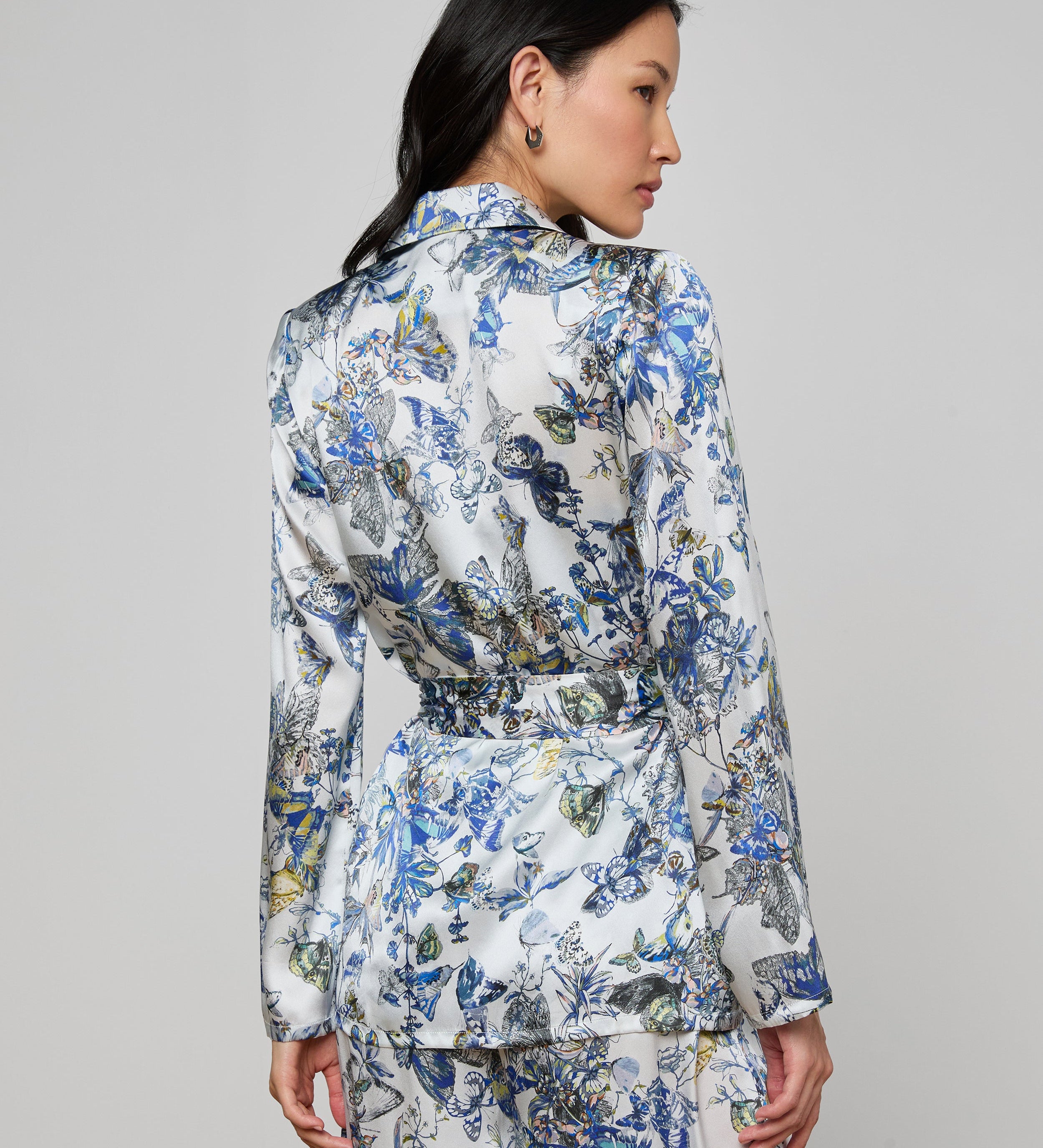 L'AGENCE - Ciara Silk Robe Top