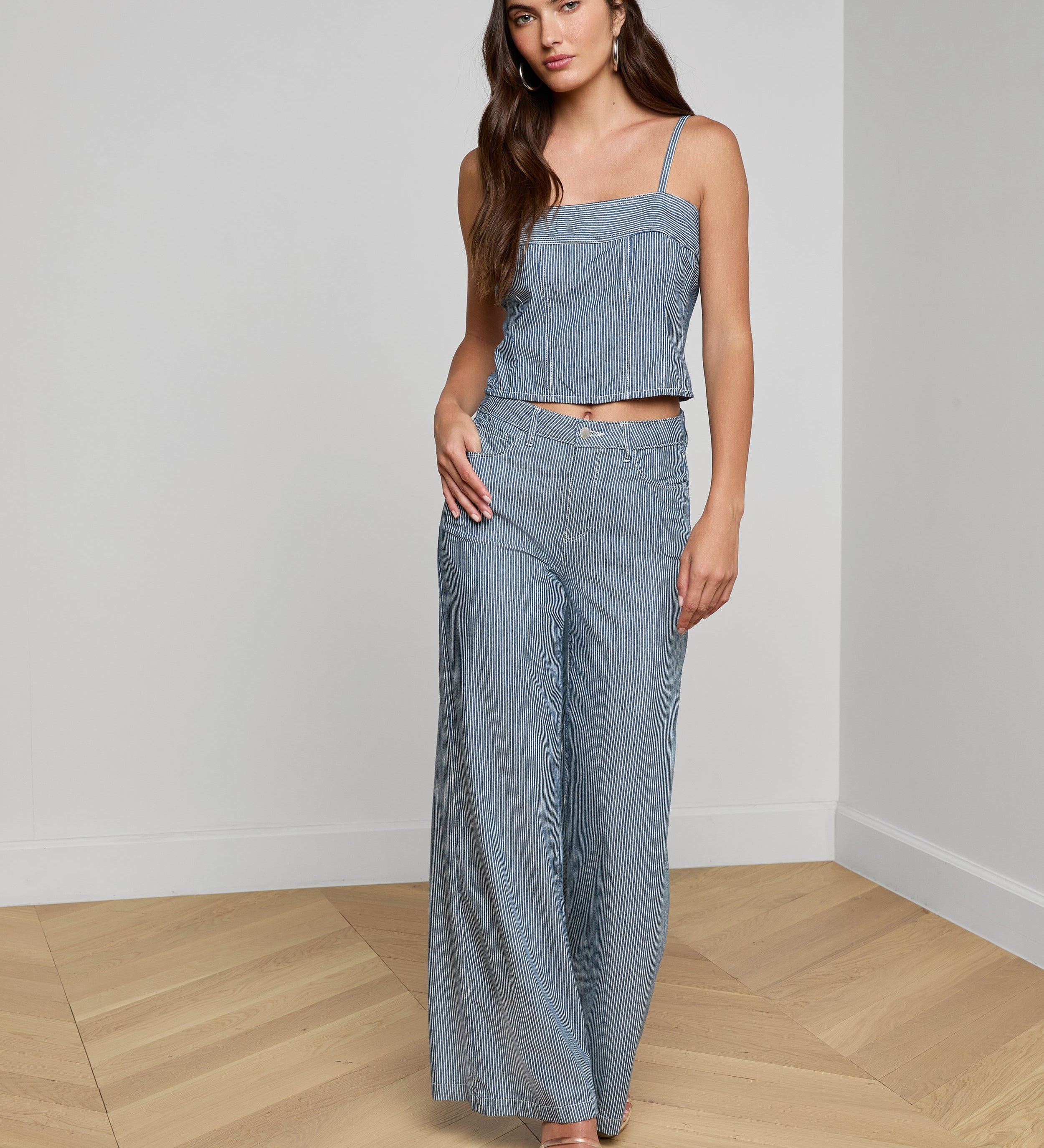 L'AGENCE - Arlin Tank