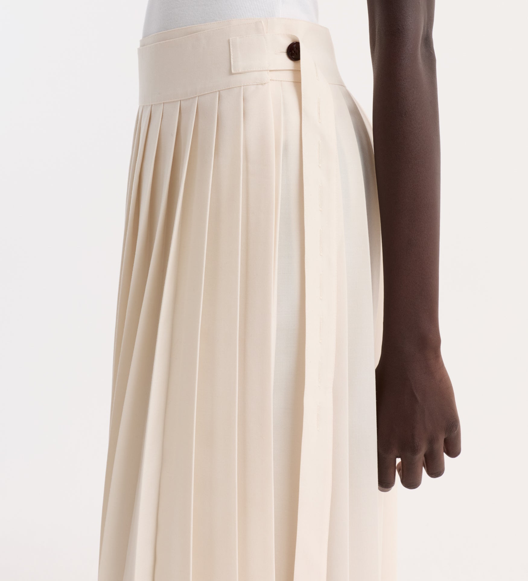 ROHE - Plissé wrap skirt | cream